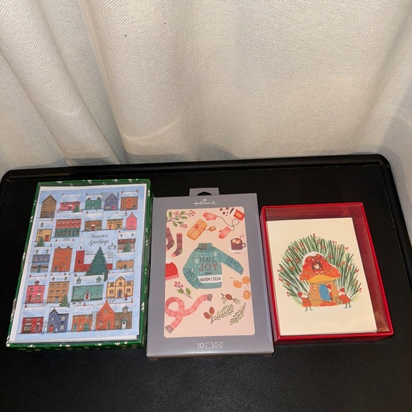 Christmas Cards Hallmark and Papyrus NWT - Picture 1 of 5